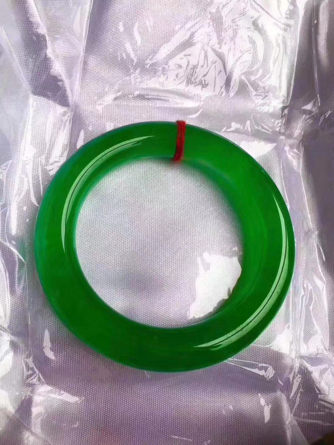 翡翠手鐲，銀手鐲